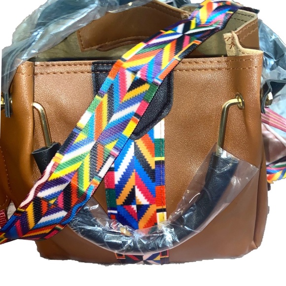 Last - New 4 Piece set of Brown Faux Leather Bag w/ Bright Reversible Straps - Picture 4 of 15